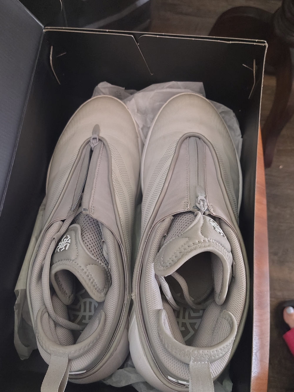 Adidas D.O.N Issue 7